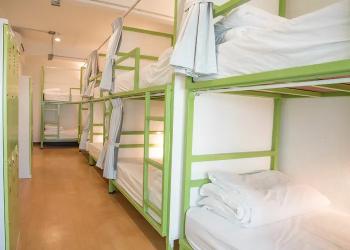 旅馆 Bed & Body
